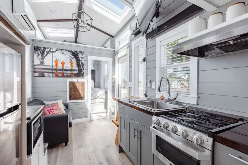 Zion Tiny Home • Pet Friendly • Stargazing Deck - Image 1