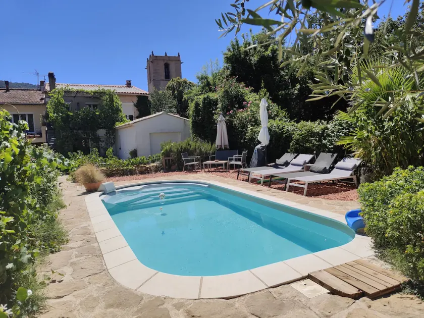 Maison de village 75m² au coeur de la Provence - Image 1