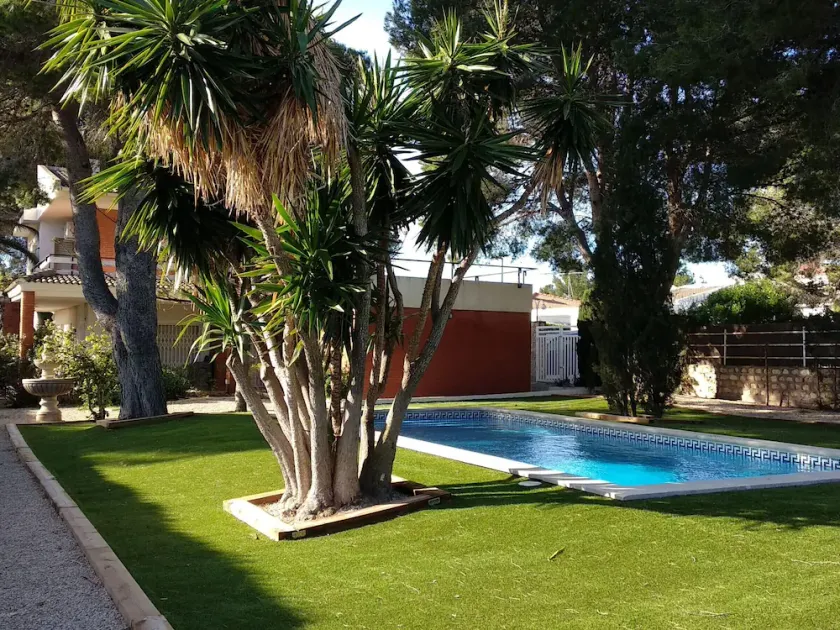 Private Pool Villa Near Pristine Beach in L'Ametlla de Mar - Image 1