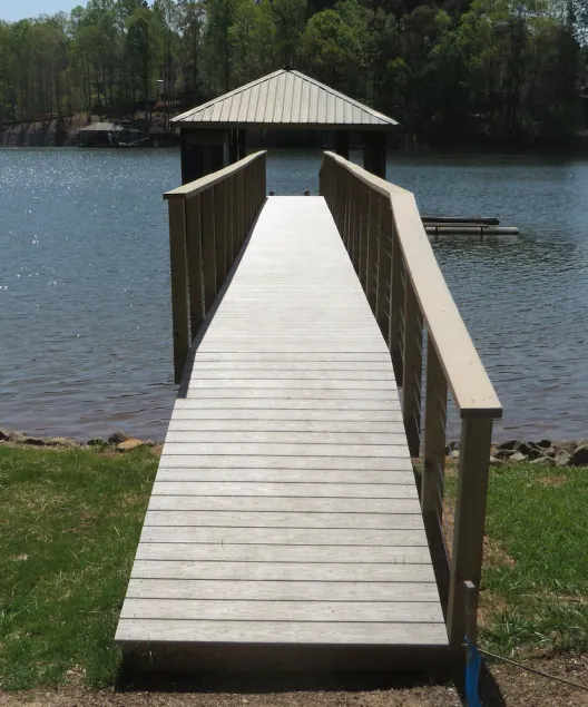Charmantes 3BR Lake Norman Haus am Wasser (für 10 Personen) - NEU bei VRBO! - Image 1
