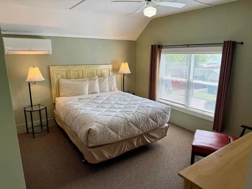 Suite One at La Pointe Lodging - Image 1