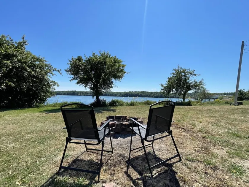 Oceanfront - Taunton Bay Cabin - Image 1