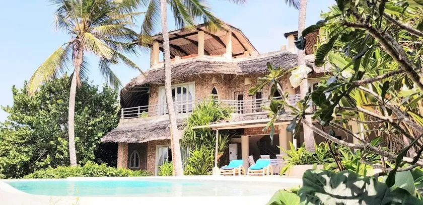 Baraka House, glamorous Watamu beachfront location - Image 1