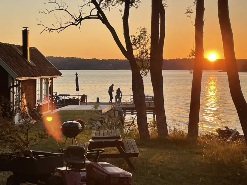Seaside century house with beautiful sunset and big jetty with sauna - Image 1