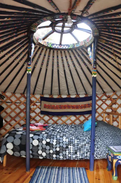 Little Blue Yurt al Cabot Shores Wilderness Resort - Image 1