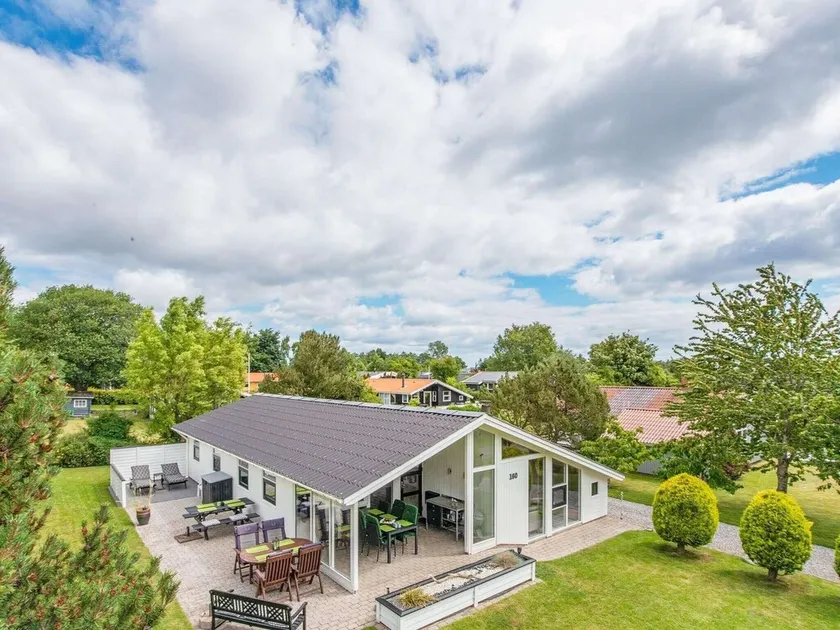 8 Person Holiday Home in Juelsminde - Image 1