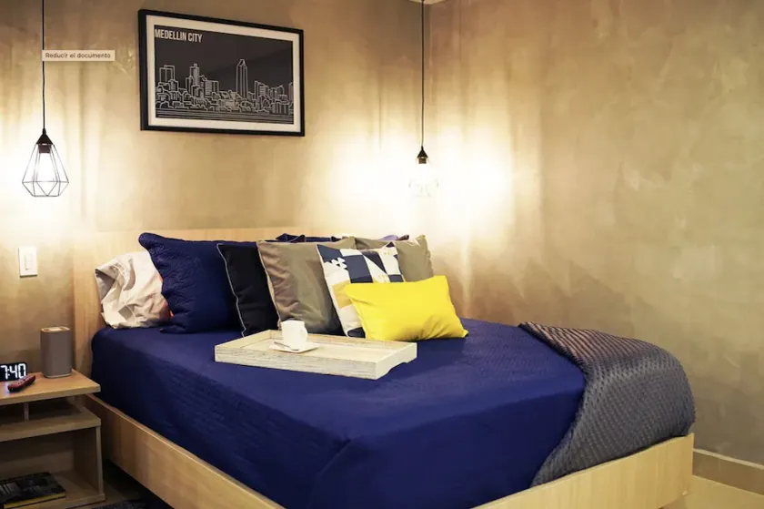 ⚡Stylish and modern studio  with fast Internet-Netflix-Spotify-Amazon Alexa⚡ - Image 1