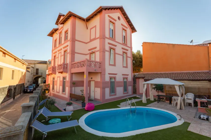 App. for 6 person in the centre with jacuzzi & pool - Image 1