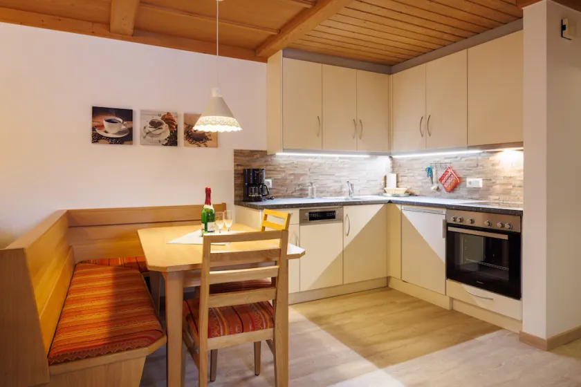 Iii, Ferienwohnung Unternberg , Balkon, Kochnische, 2 Schlafz. und 1 Wohnz., max 4 Pers - Image 1