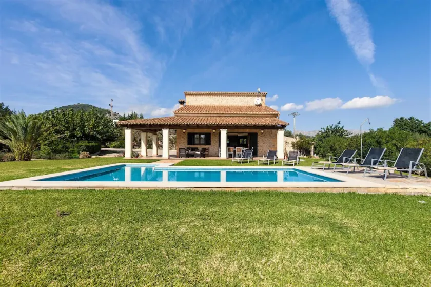 Villa Mastaguera Roger by Sealand Villas - Image 1