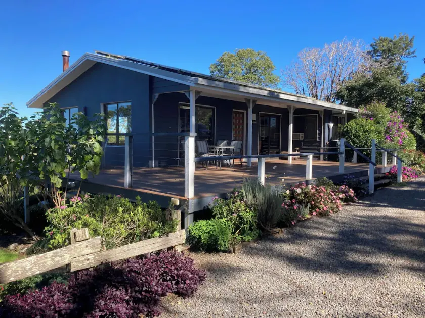 Lavender House Maleny - Image 1