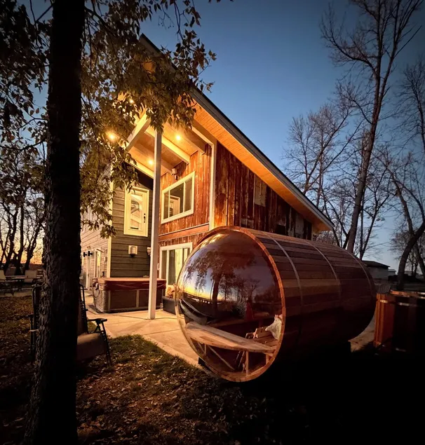 Lake Cabin- Hot Tub, Saunas, Ice Baths, Massage Ch - Image 1