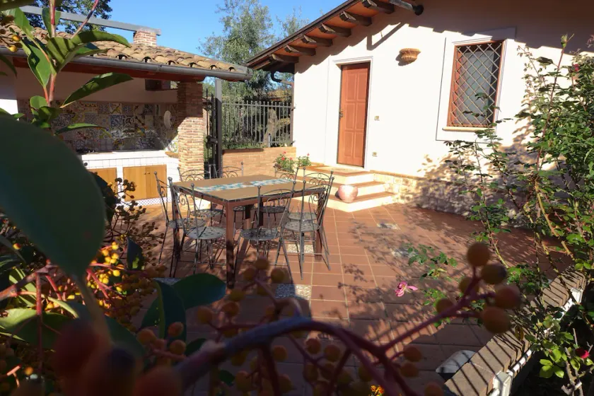 Surrounded by greenery 10 minutes from the sea (Malva cottage) - Image 1