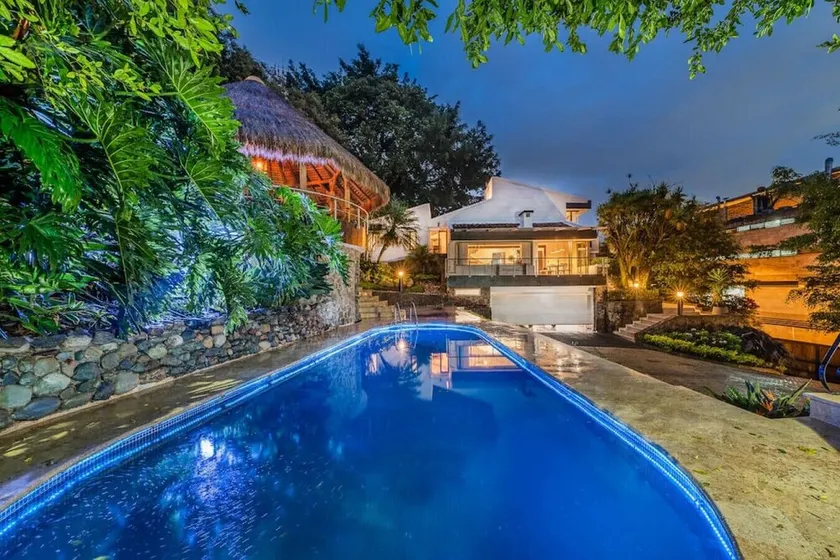 Casa Terracina · ★Amazing 5BR Mansion with private Pool &★ - Image 1