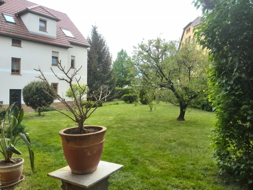 Vacation apartment in the countryside with friends in a small town in the south of Leipzig - Image 1