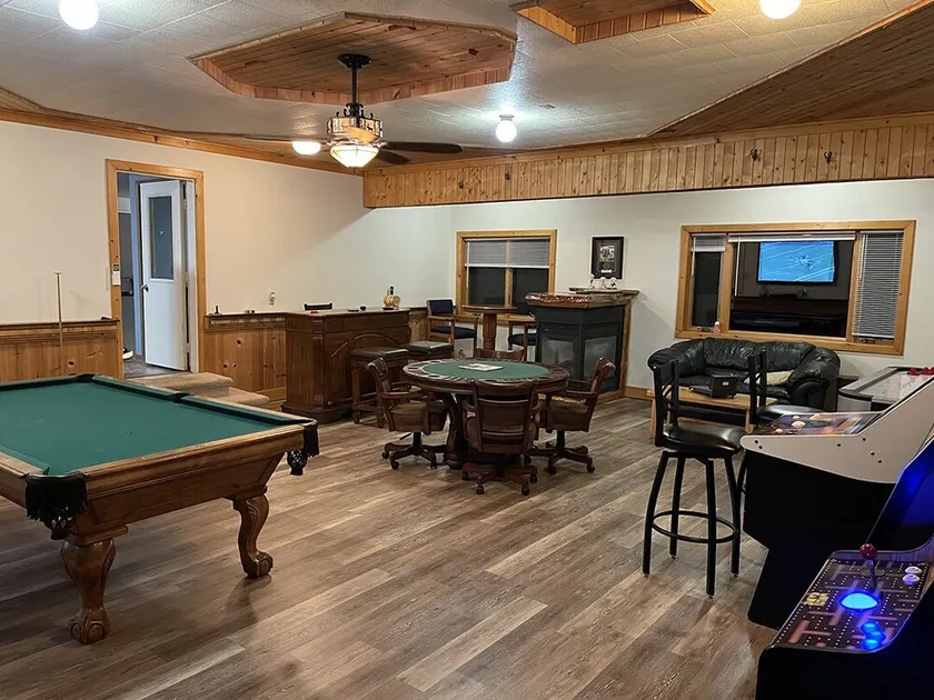 10 min from Sand Valley - Lake Arrowhead Lake Frontage, ATV Trails, & Golfing - Image 1