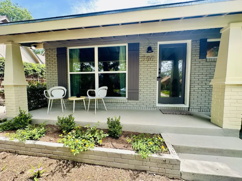 Palma Plaza Unit C - Image 1