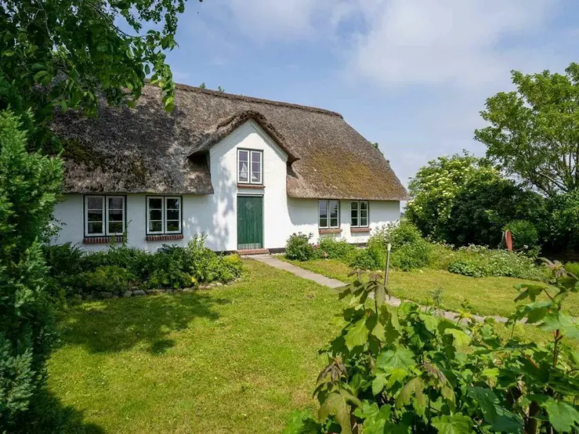 Hygge Vacation Home with a Thatched Roof - Image 1