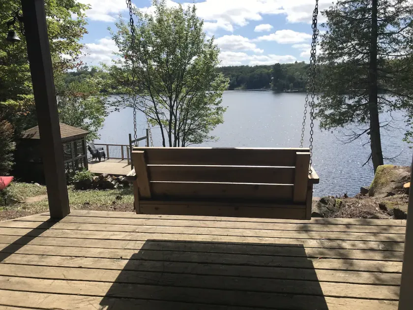 Whitestone Retreat - Image 1