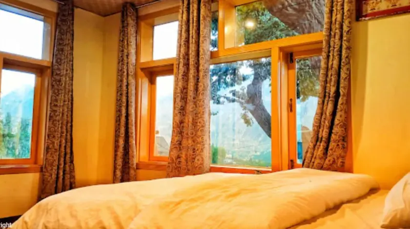 Mountain Refuge Guest House - Image 1