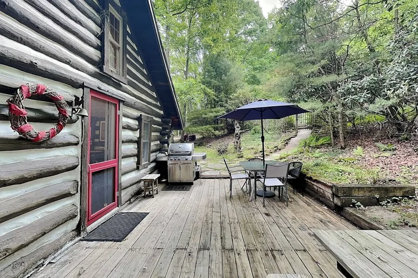 Tucked Inn - Image 1