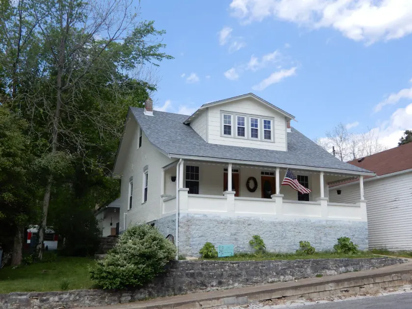 Peter Ray House - Image 1
