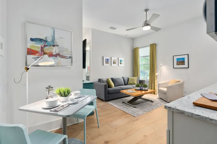 Located in the heart of lovely College Park easy access to downtown Orlando. - Image 1