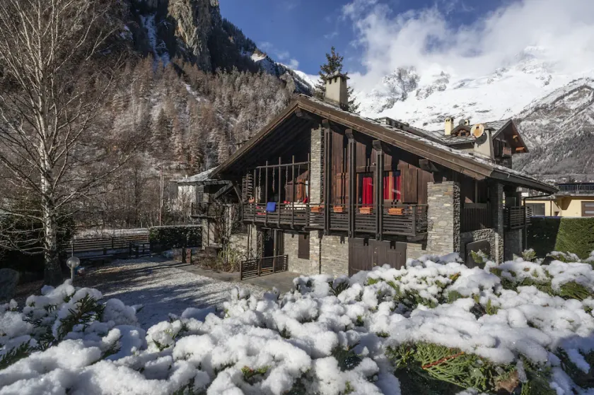 Sky and retreat in a charme house in Courmayeur! - Image 1