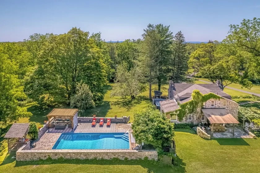 Lavender Hill Estate / Hudson Valley - Image 1