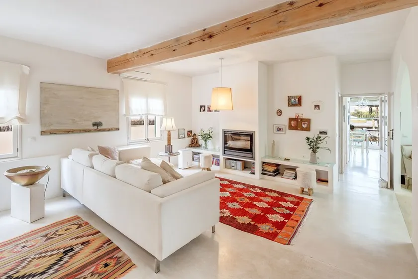 Maison climatisée avec terrasse, jardin, vue fantastique et Wi-Fi - Image 1