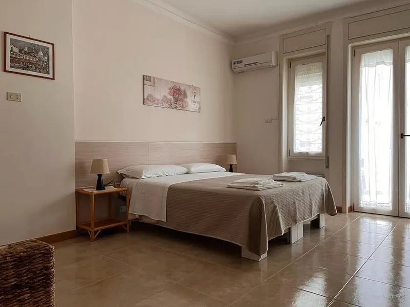 B&B Kalypso - Image 1