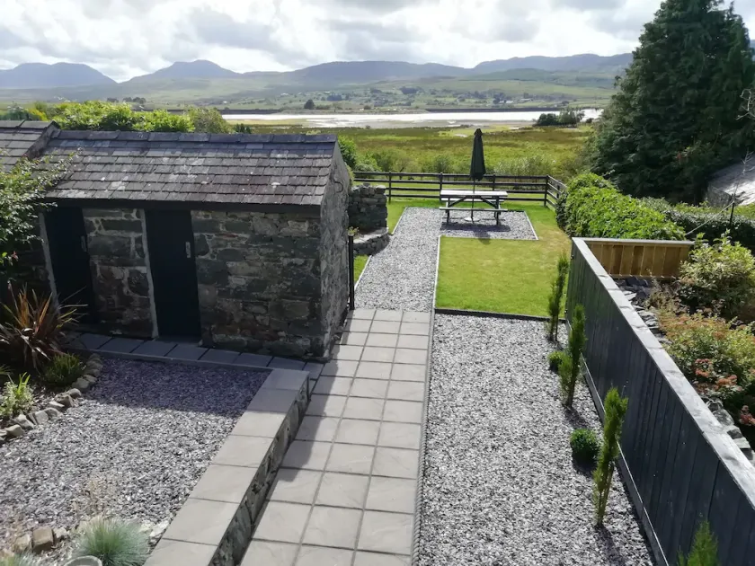 MINFFORDD, family friendly, character holiday cottage in Trawsfynydd - Image 1