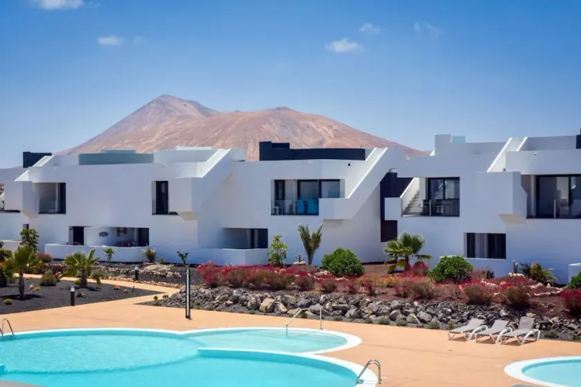 Costa Ancor Modern and luxury apartment - Image 1