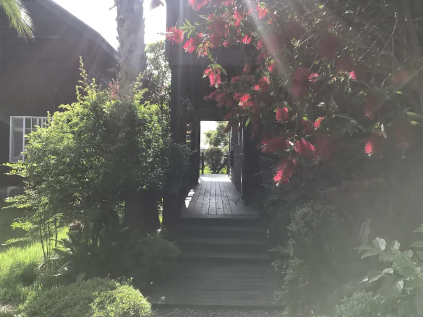 At corner resort & garden - Image 1