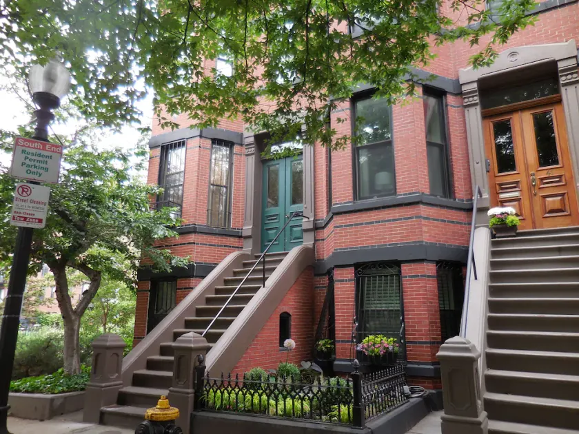 Cozy, Adorable 1-bedroom apartment - in tourist area.  Sleeps 4  - Image 1