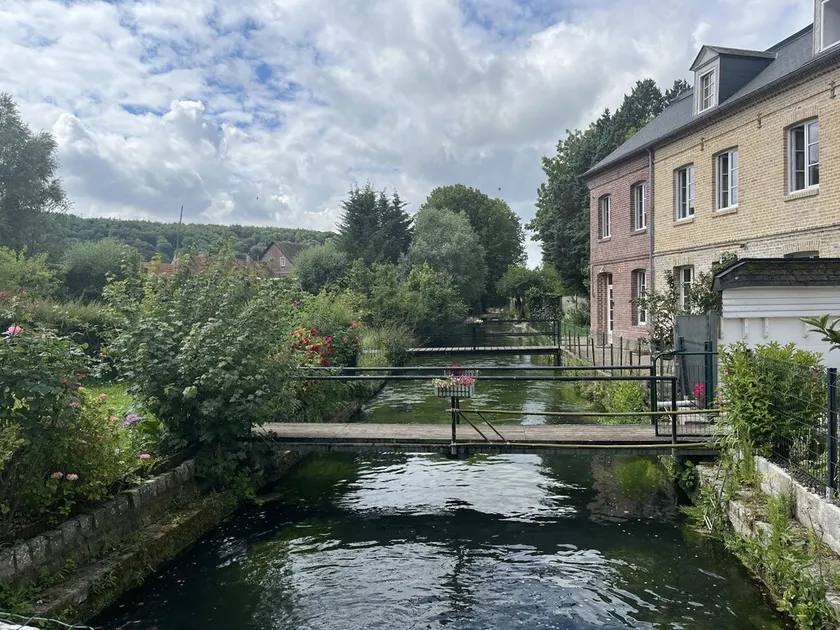 Norman house by the river and 10min from the sea and forest, 7 bedrooms - Image 1