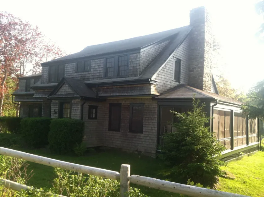 Classic, on the water stunner! Owner occupied with full amenities! - Image 1