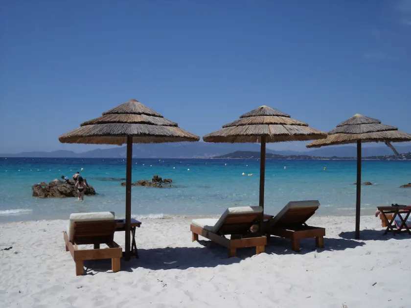 Ground villa NY F3 i Porticcio i sikkert domæne 2 minutter fra strandene - Image 1