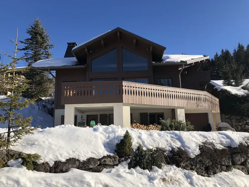 Family Chalet close to ski tracks in les Gets / Portes du soleil - Image 1
