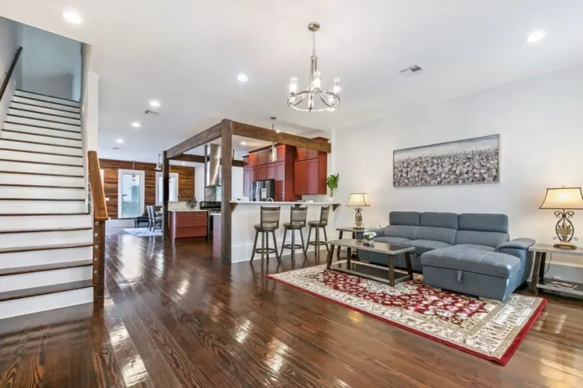 #1509 Luxury Loft-Style Townhouse - Image 1