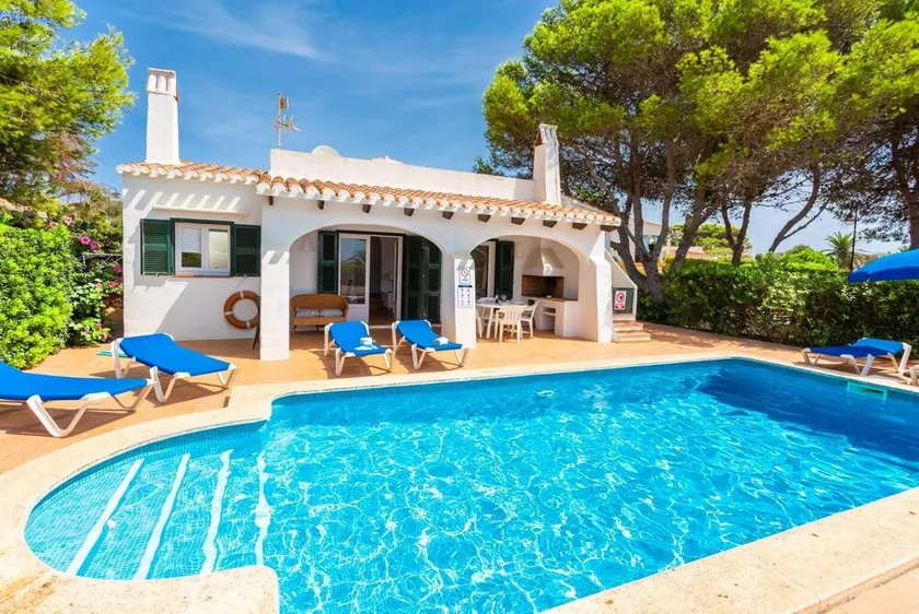 Villa Binimary - Image 1