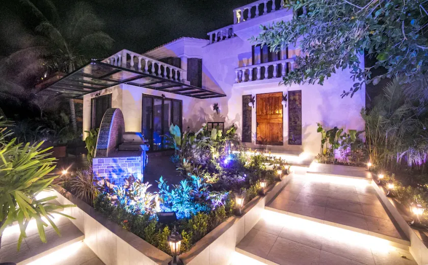 All inclusive, Ocean View luxury Villa , 79 Steps from the beach,3 jacuzzi, pool - Image 1