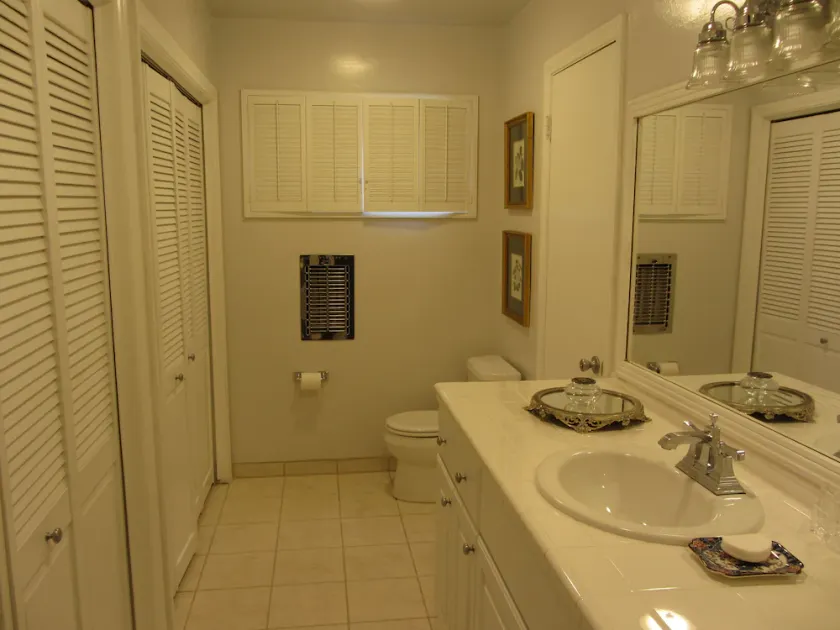 Prime Montecito Beach Location - Image 1