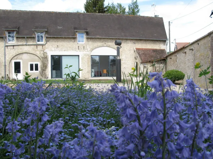 GITE IN THE FORMER FARM BUILDING SURROUNDED BY Pondichery SCULPTURE PARK - Image 1