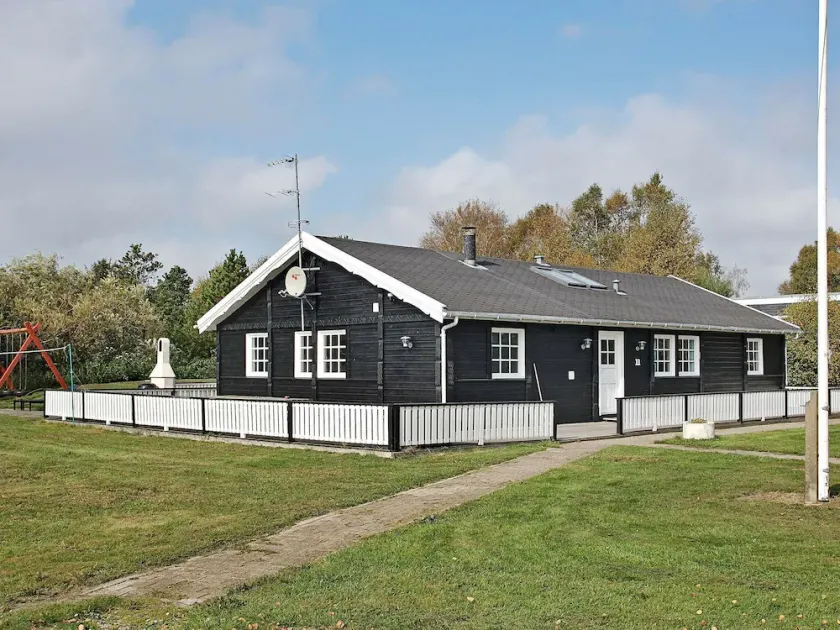 5 Sterne Ferienhaus in Hals - Image 1
