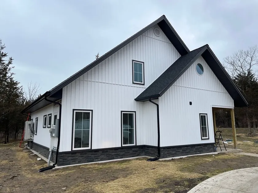 New Construction for 2023. Lake Home with Quarry Views. - Image 1