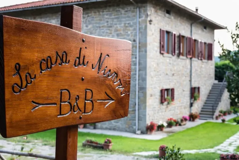 Quiet countryside Holiday House near Cortona - Image 1