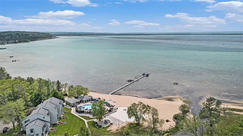The Shores - Image 1