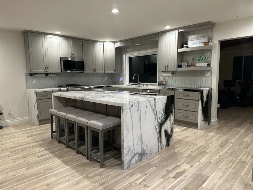 Modern Home & Gameroom! Near Airport Beach Aquarium & Disneyland! - Image 1