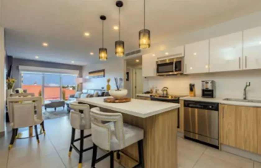 UNBEATABLE LOCATION IN THE HEART OF DOWNTOWN ORANJESTAD. - Image 1